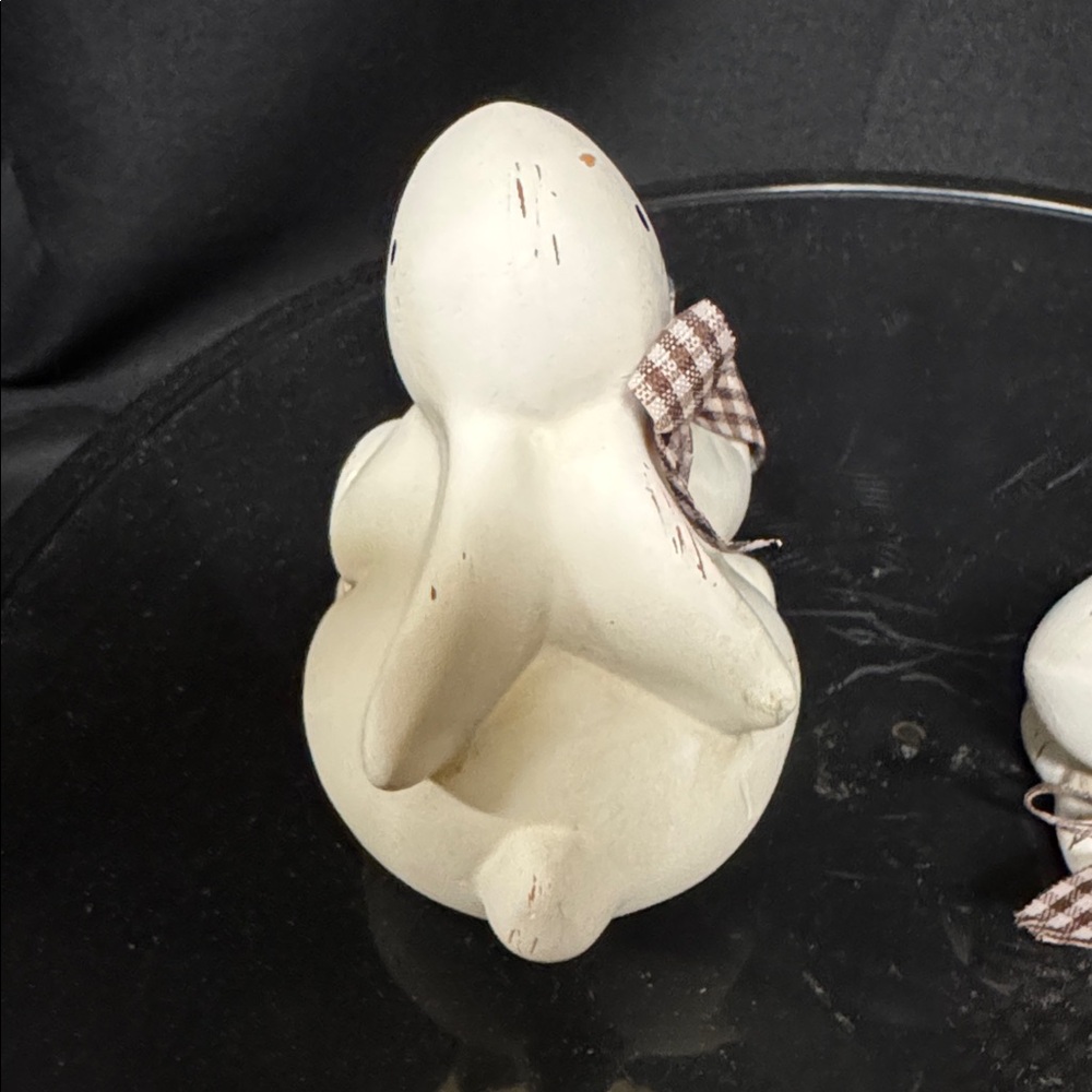 Pier 1 Set Of Two White Ceramic Rabbits - Picture 4 of 9